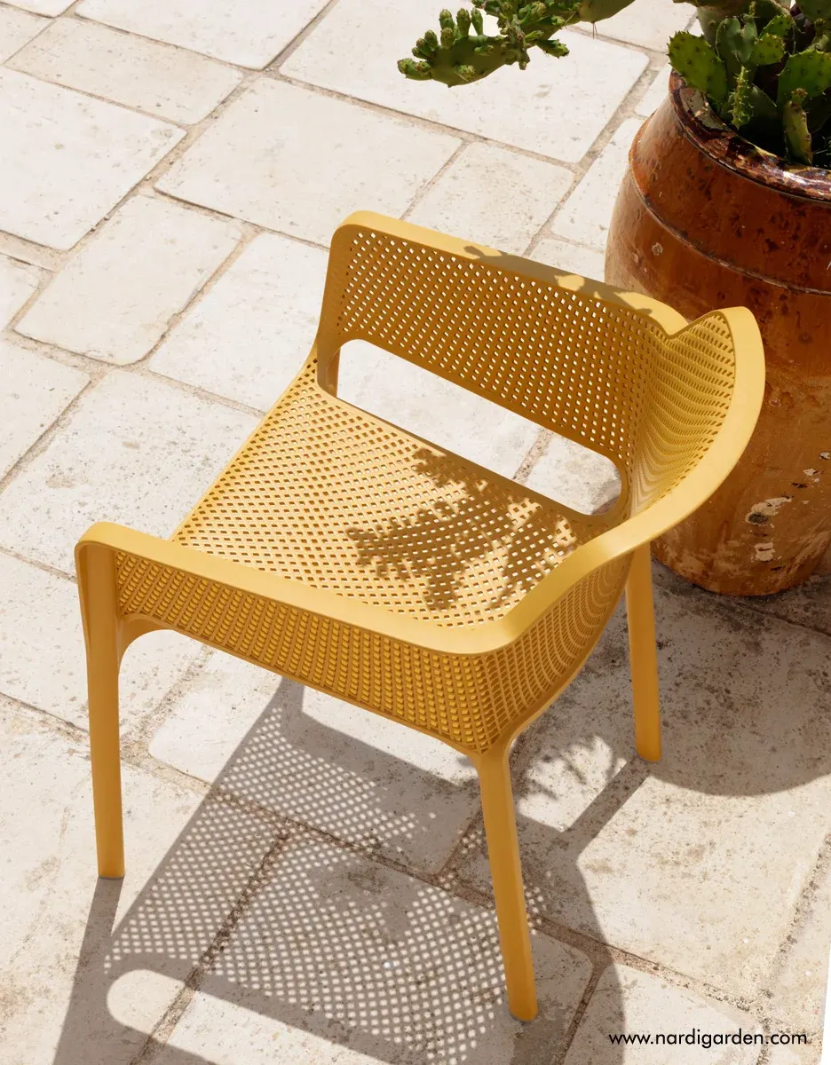 Nardi_chairs_NET_ambientImages16_LR.jpg