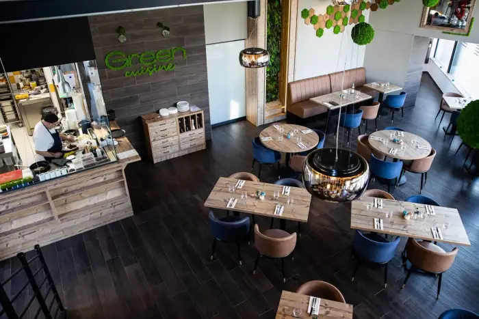 Éclair’s Fine Bistro