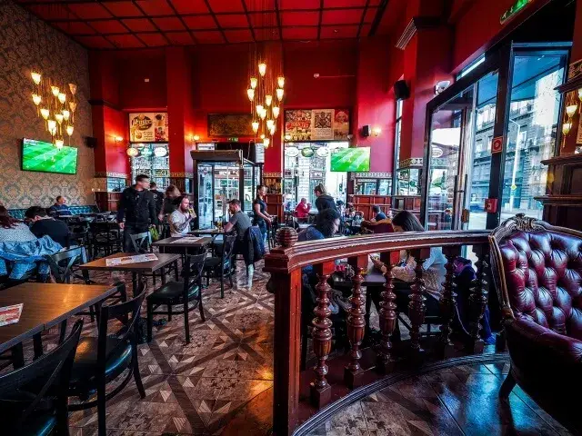 Pointer Pub